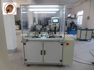 Armature paper insertion machine for starter armature shapes O B slots insulation